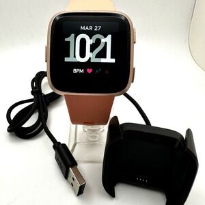 Fitbit Versa Fitness Smartwatch Activity Tracker S Peach/Rose-Gold  (FB504RGPK)